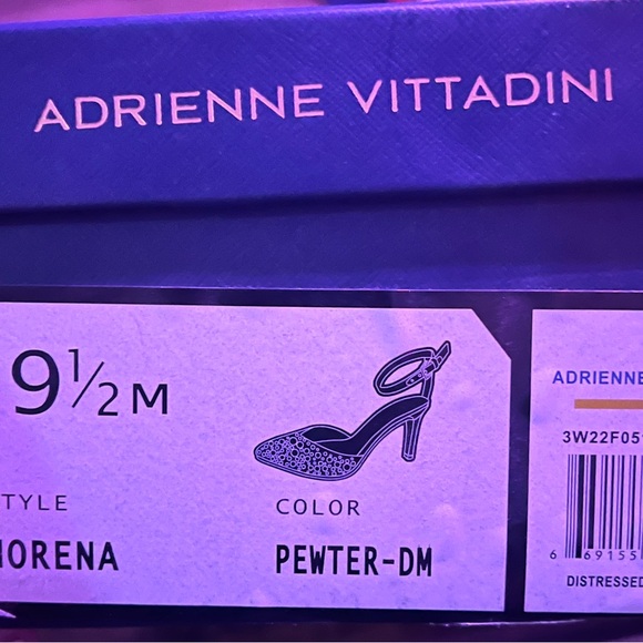 Adrienne Vittadini  Norena Sz 9.5 Pewter Distressed Metallic embellished heels - Picture 4 of 5